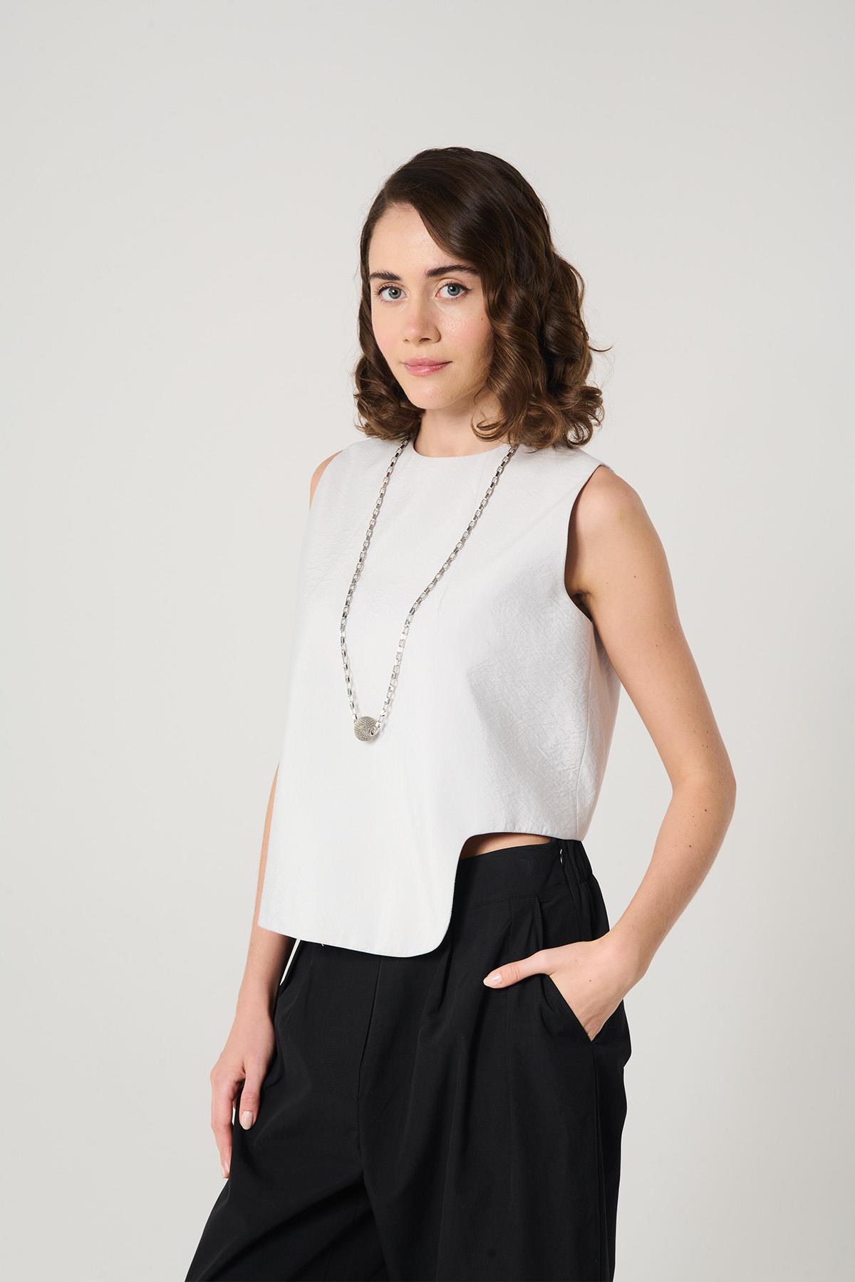 Taş Rengi Asimetrik Bluz