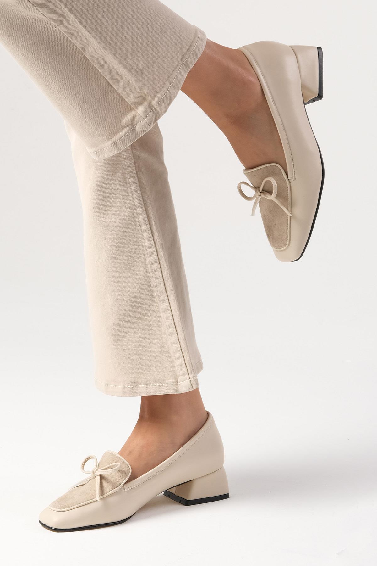 Tilda Bej Renk Kısa Topuklu Ayakkabı