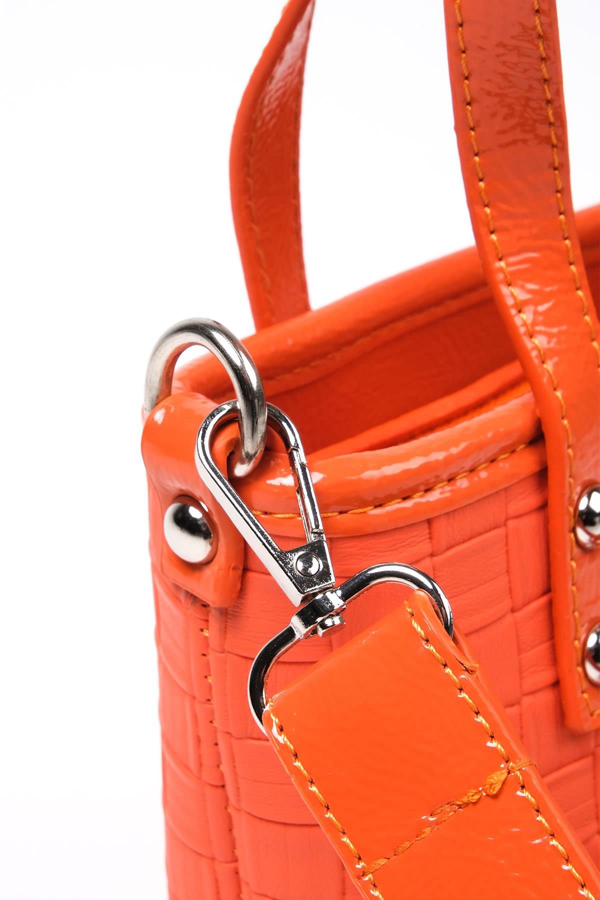 Turuncu Çarpraz Askılı Mini El Çantası