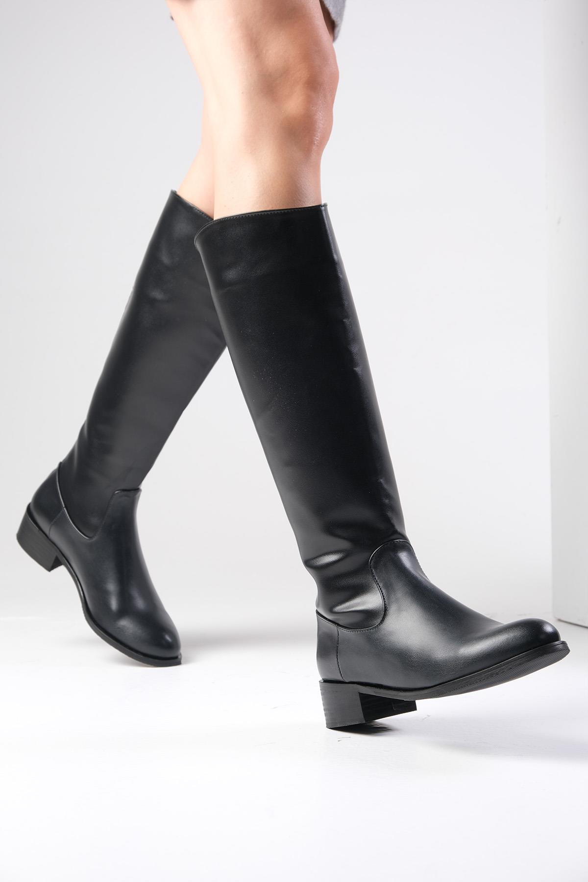 Vivien Siyah Renk Fermuarlı Çizme