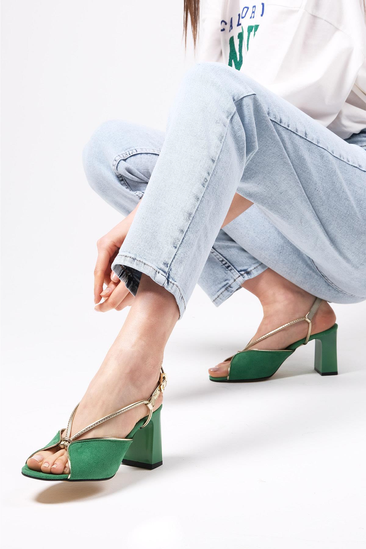 Mio Gusto Yeşil Renk Topuklu Sandalet