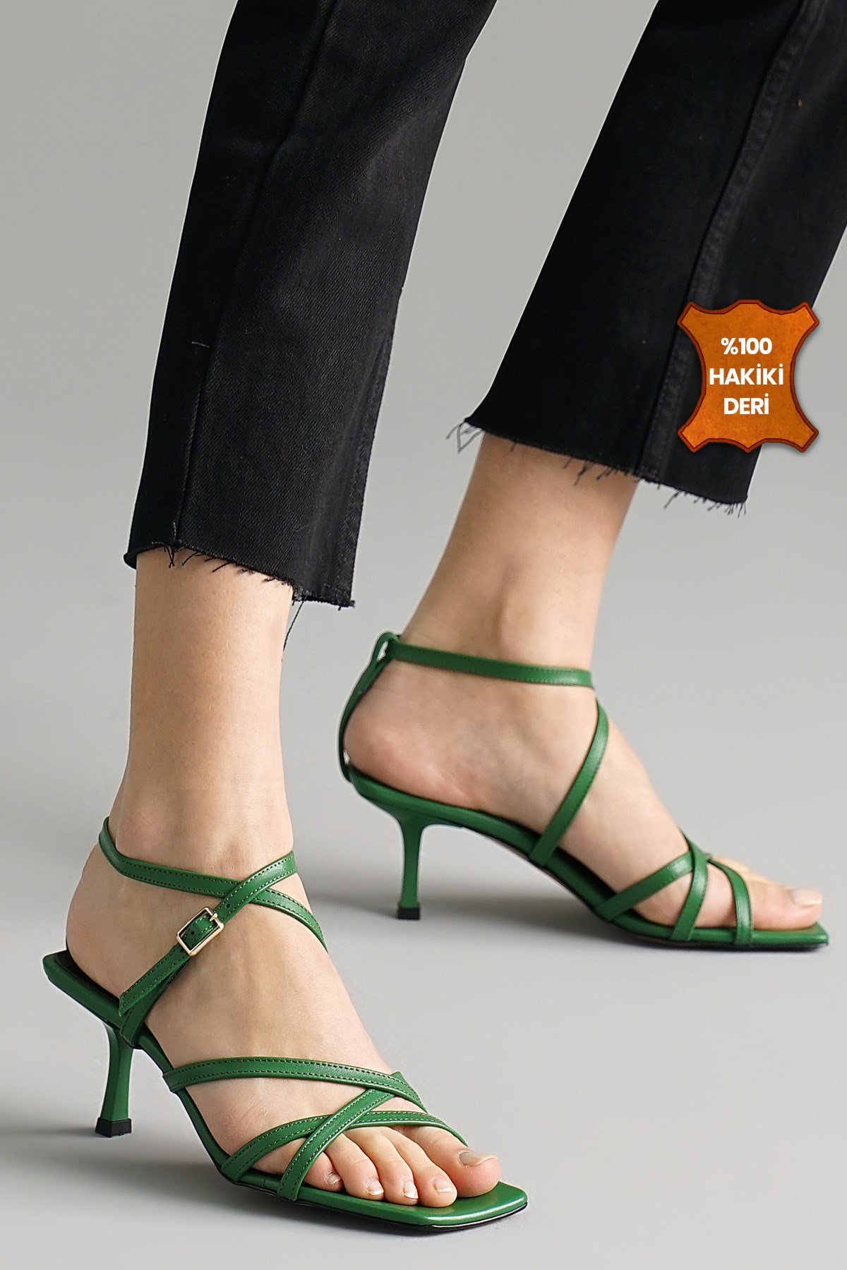 Mio Gusto Hakiki Deri Yeşil Renk Topuklu Sandalet