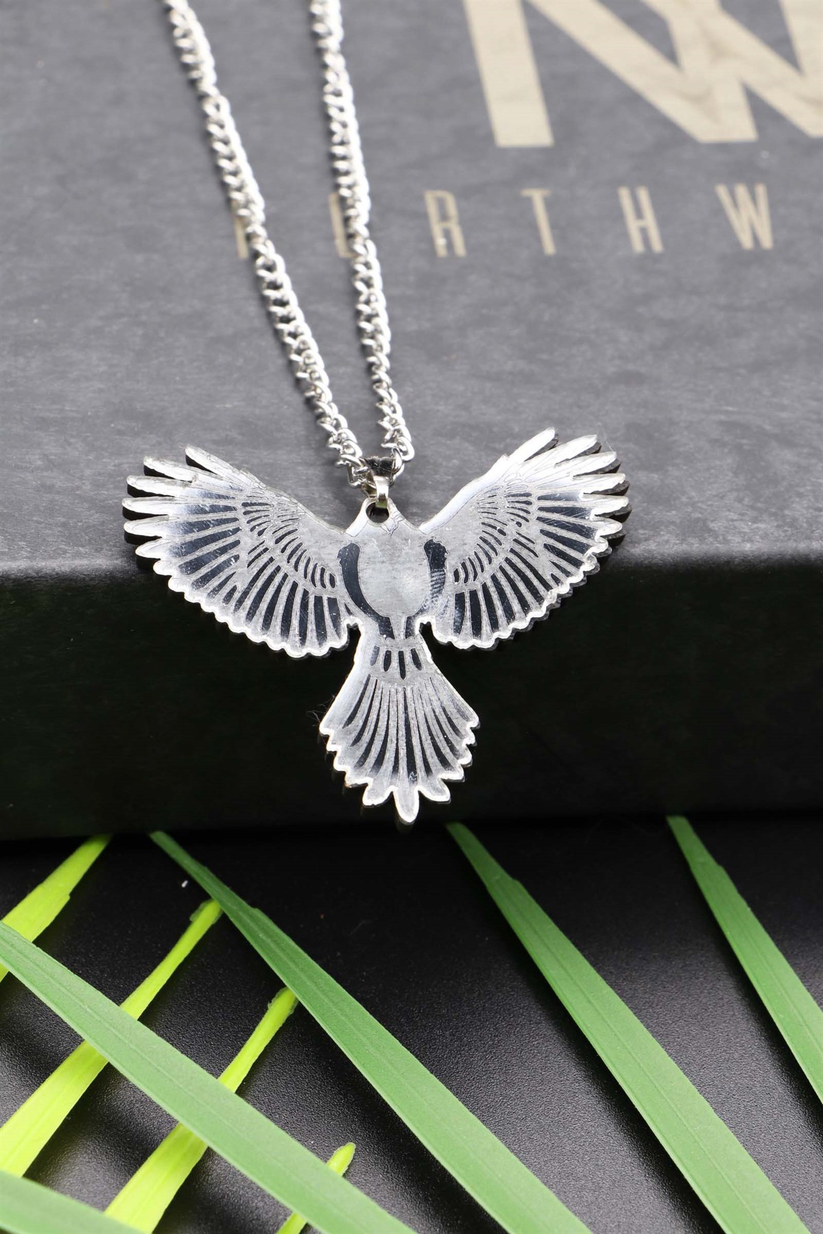 Kartal Figürlü Kolye 