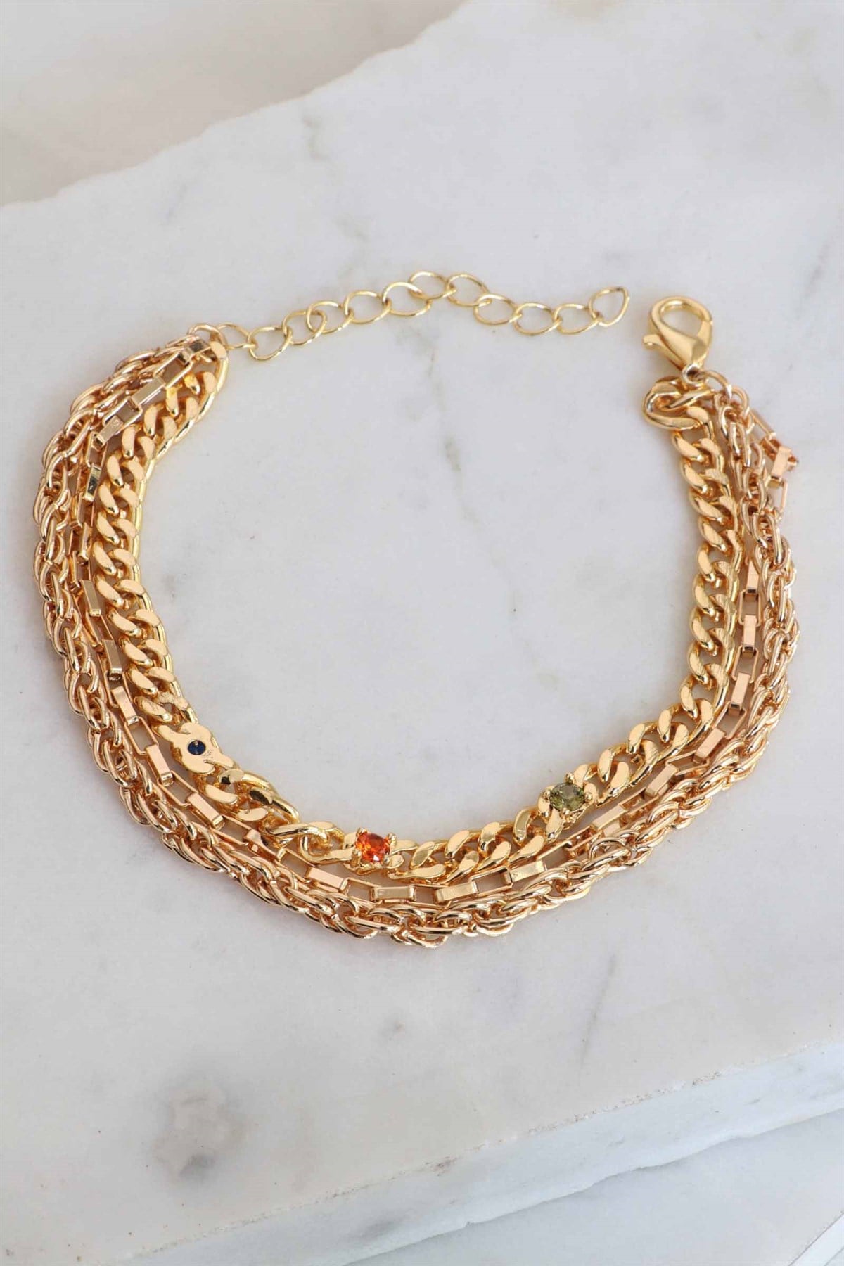 Kadın Gold Renkli Zirkon Taşlı Üçlü Zincir Bileklik