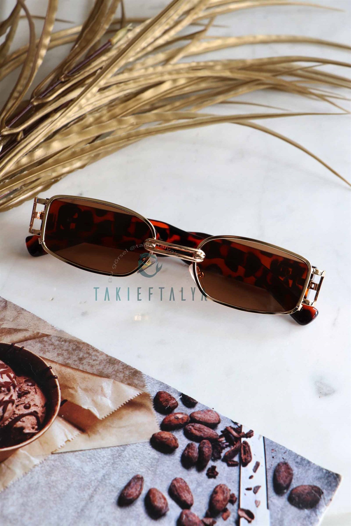 Kadın Retro Leopar Metal Detaylı Kahverengi Güneş Gözlüğü 