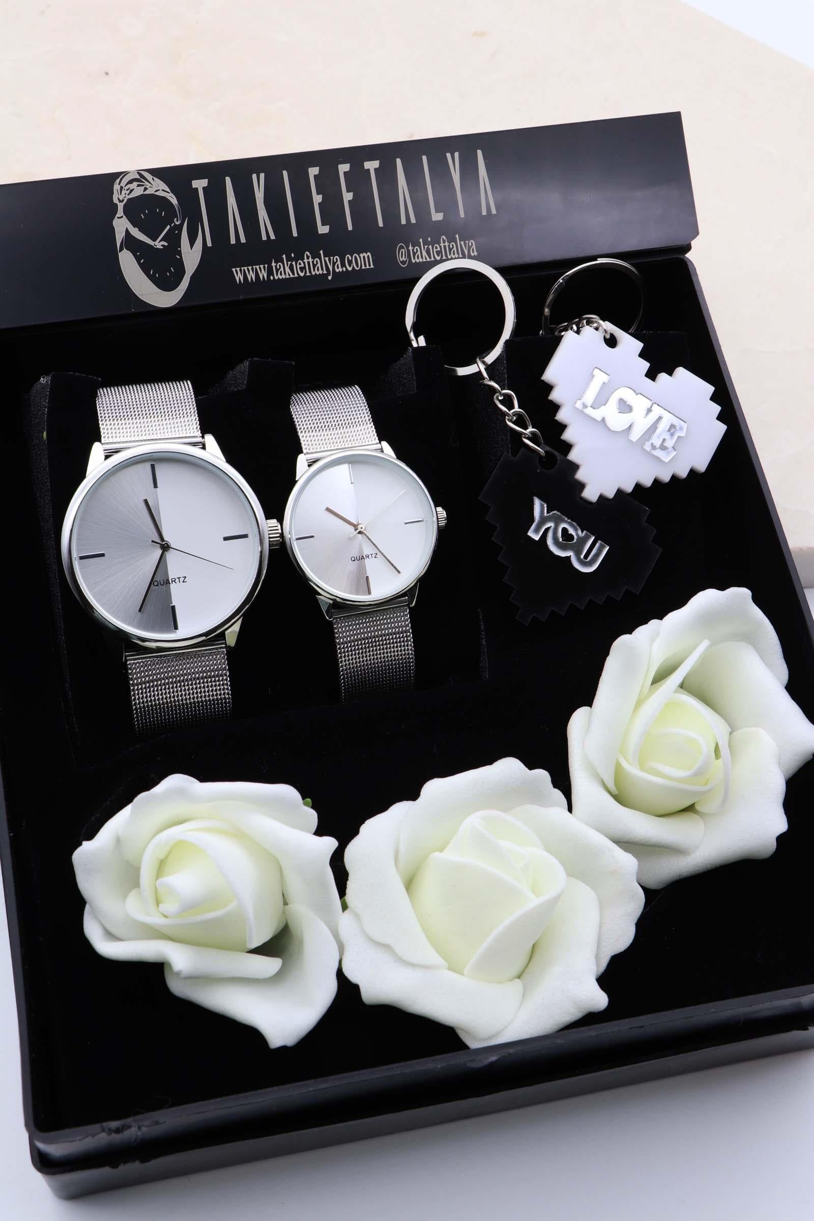 Lüx Güllü Kutusunda CK Modeli Çift Saati ve Love You Anahtarlık Seti