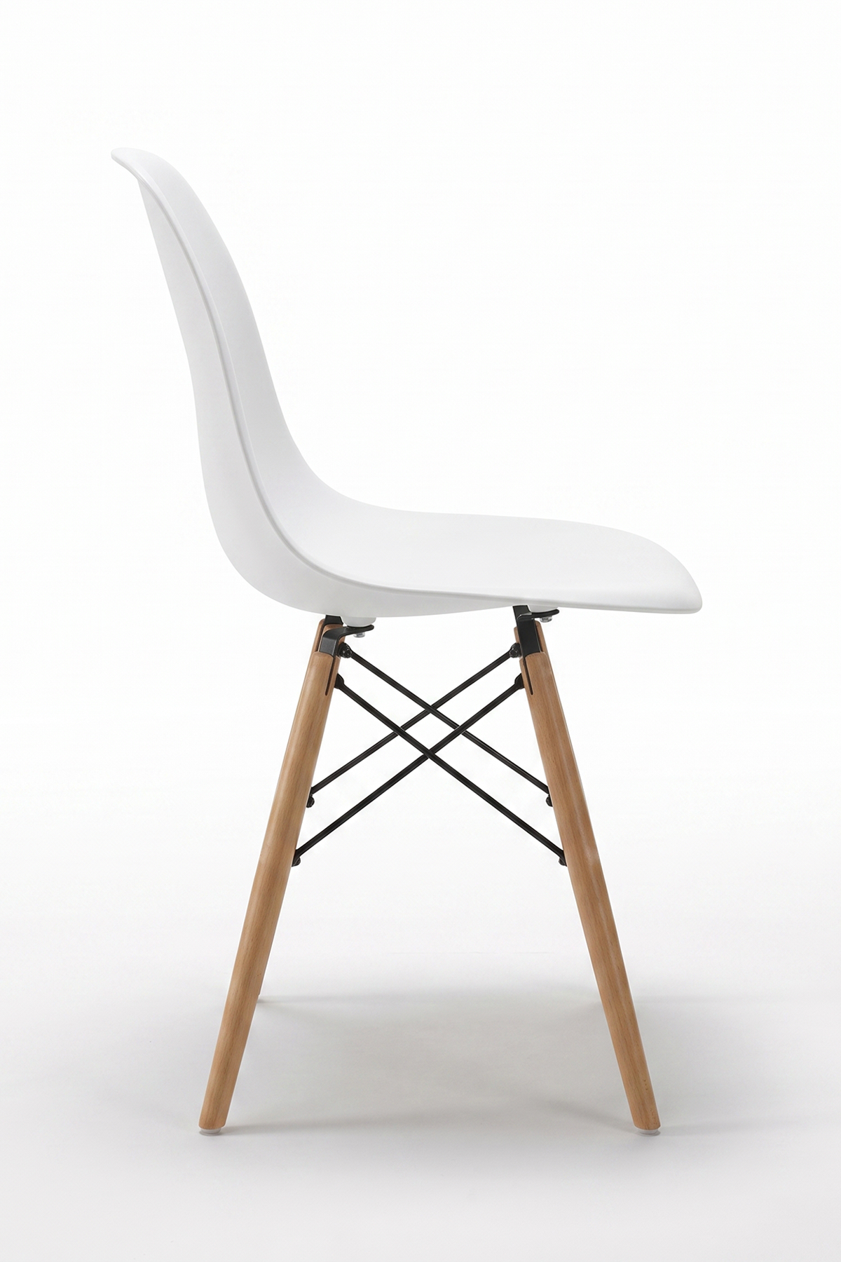 Seduna Beyaz Eames Sandalye | Natural Ahşap Ayaklı | 2 Adet
