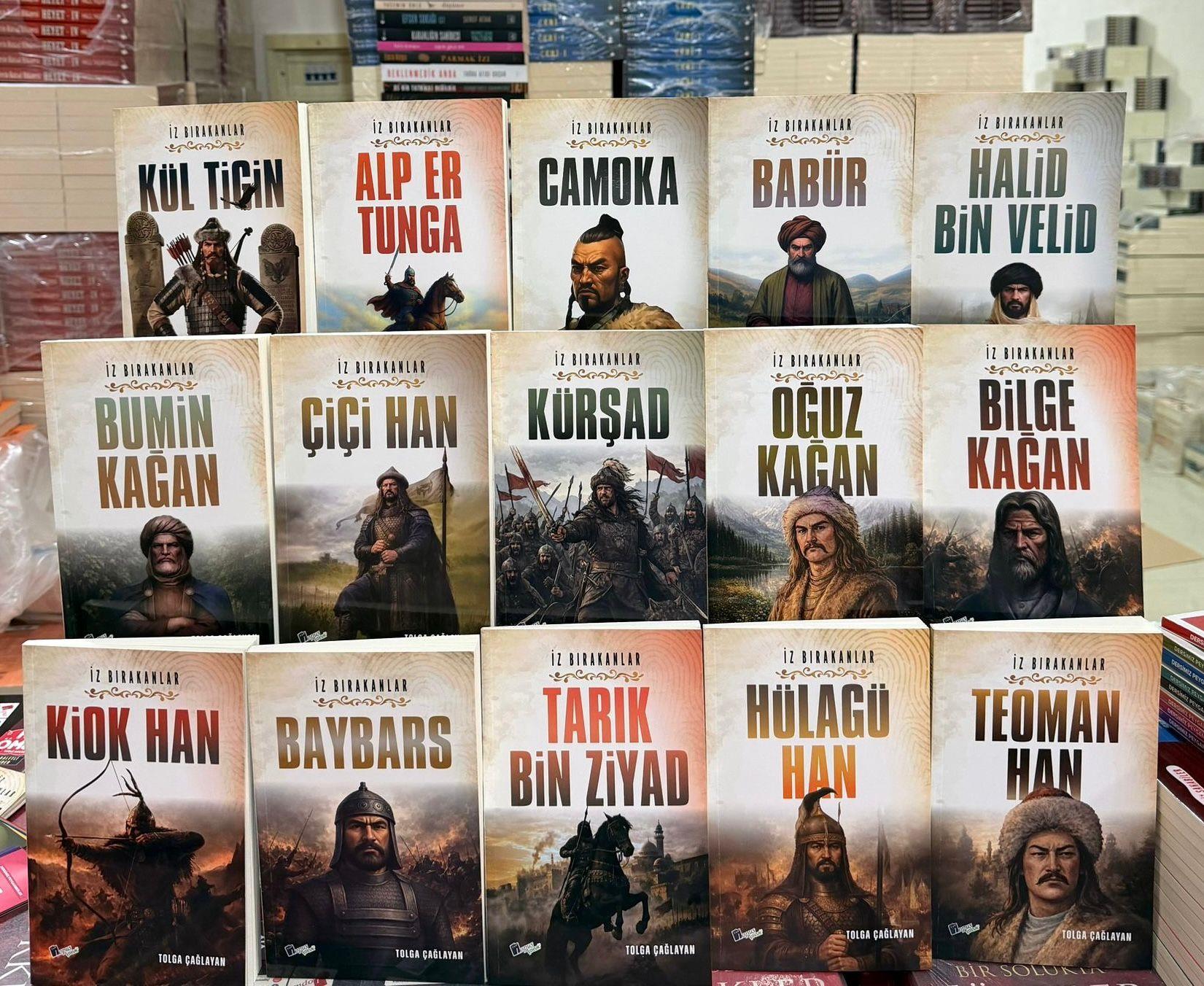 Lopus YayınlarıİZ BIRAKANLAR SETİ - 15 KİTAP