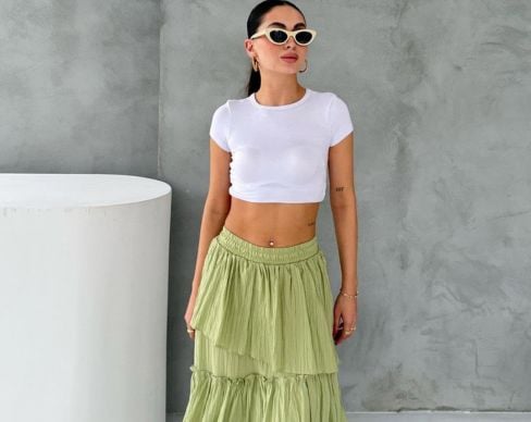 desenli crop tişört