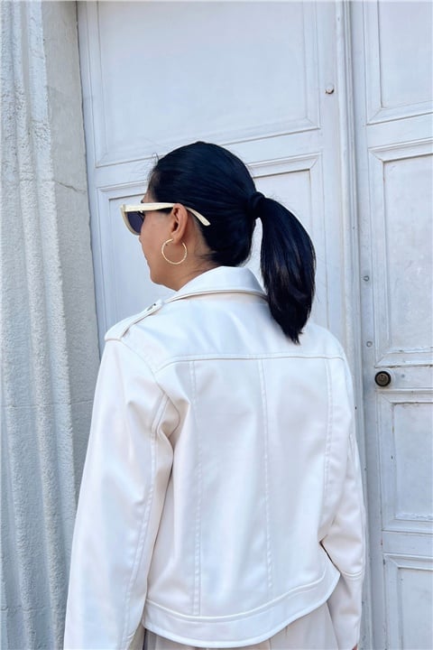 Beyaz Kadın Deri Ceket
