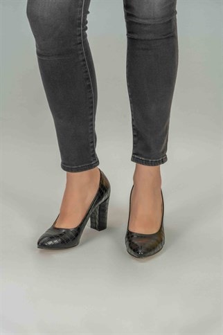 Afra Kroko Klasik Topuklu Ayakkabı -Siyah
