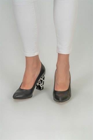 Afra Zebra Topuk Klasik Topuklu Ayakkabı -Siyah