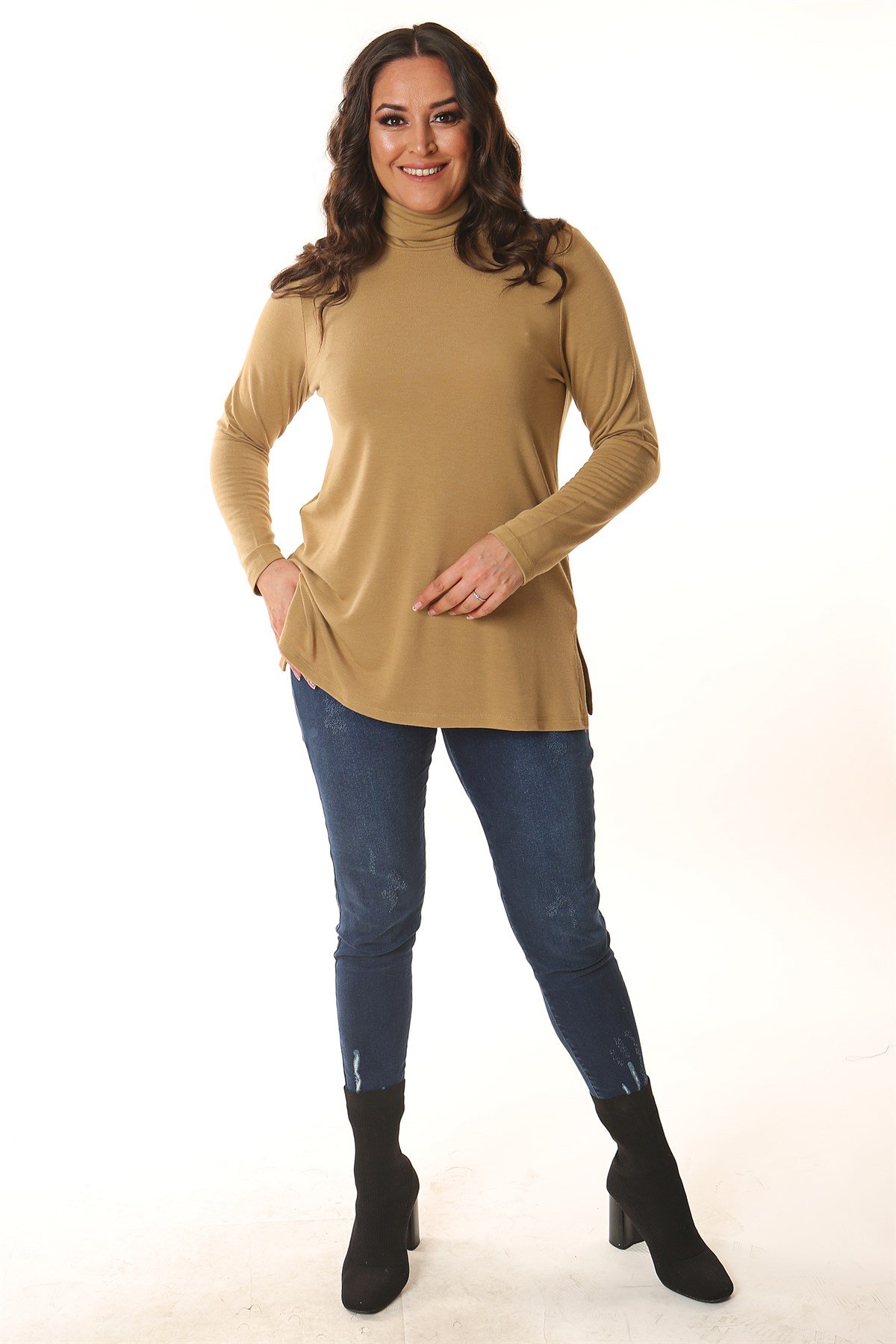 Balıkçı Yaka Bej Triko