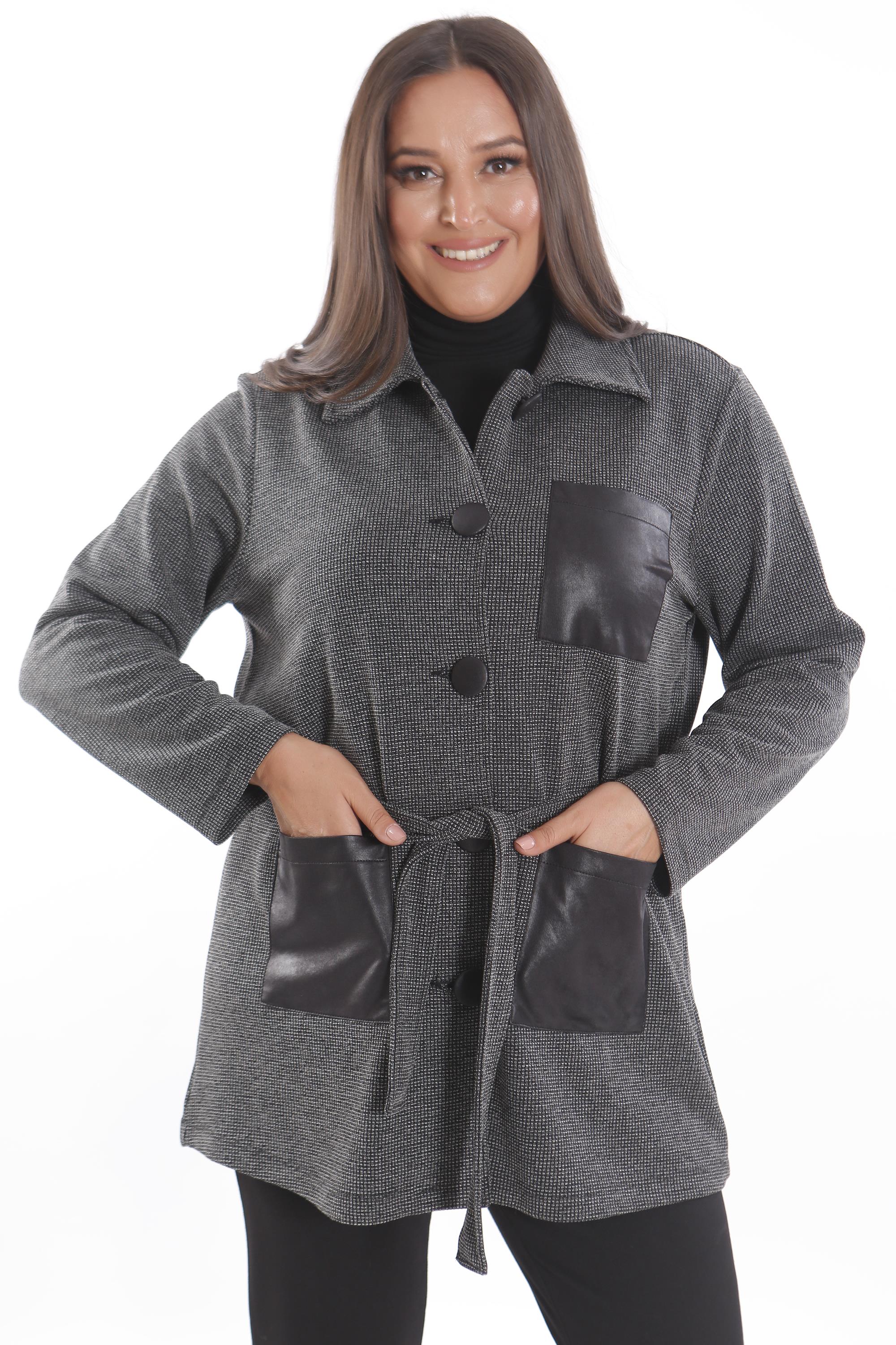 Büyük Beden Deri Cep Detaylı Kemerli Siyah Ceket