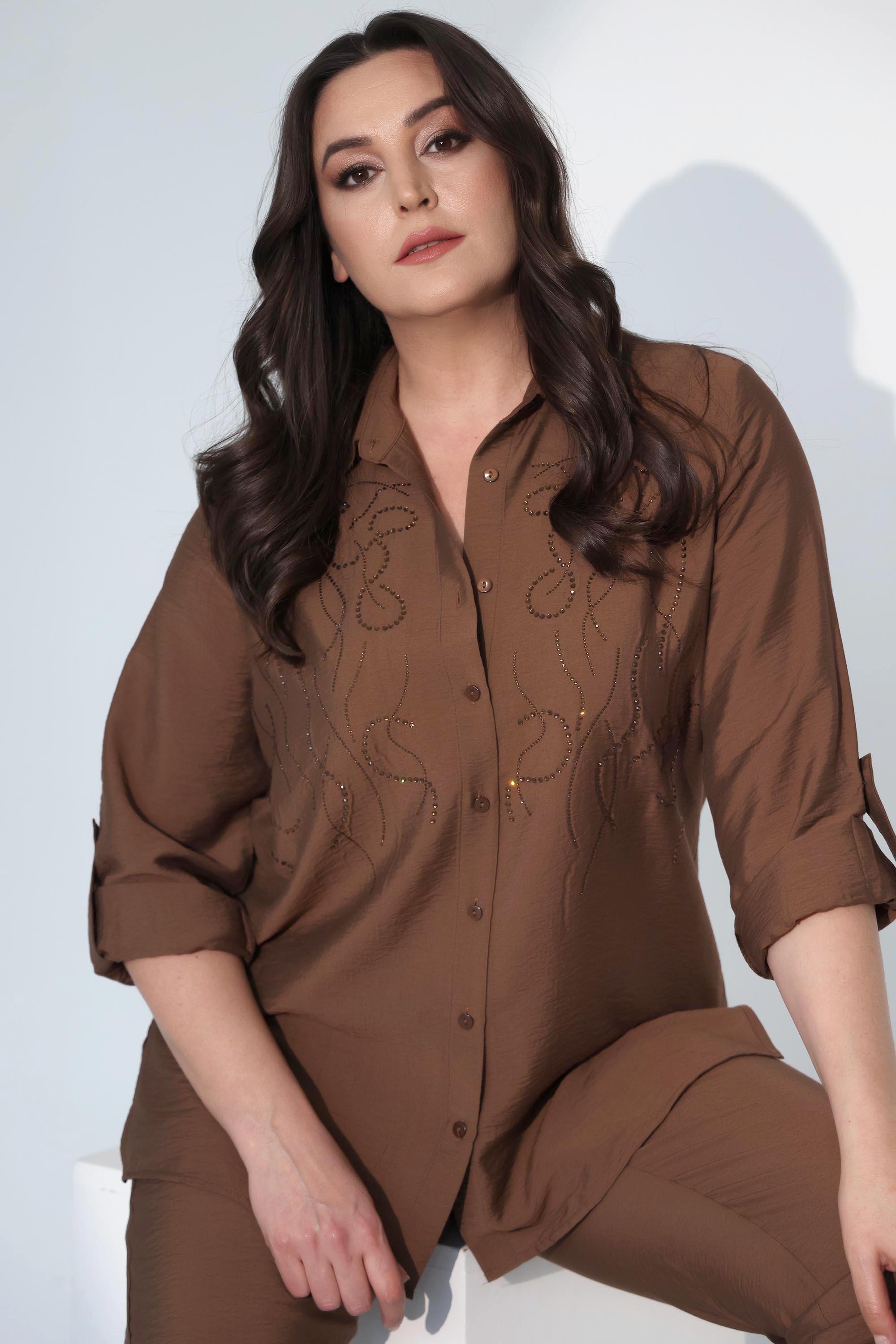 Trend42plus Büyük Beden Taş Baskılı Dokuma Kahverengi Gömlek