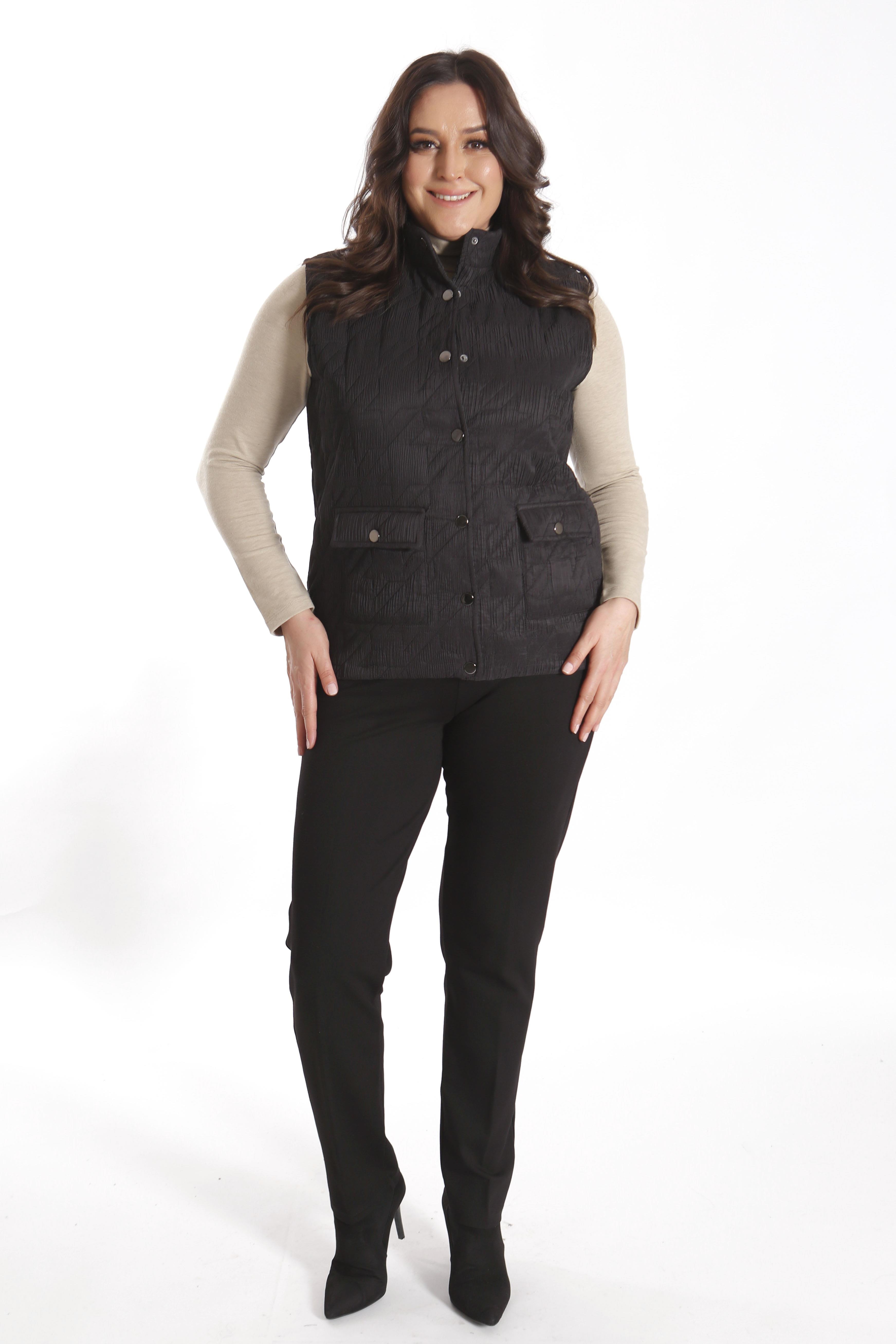 Trend42plus Büyük Çıt Çıt Düğmeli Kapitone Siyah Yelek