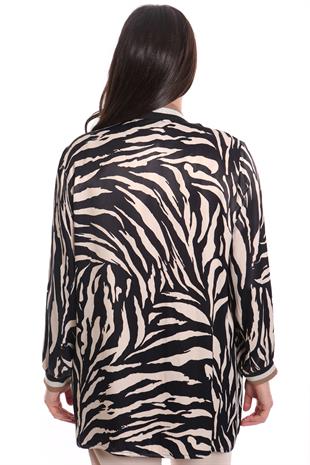 Büyük Beden Zebra Desen Siyah Yaka Bantlı Ceket