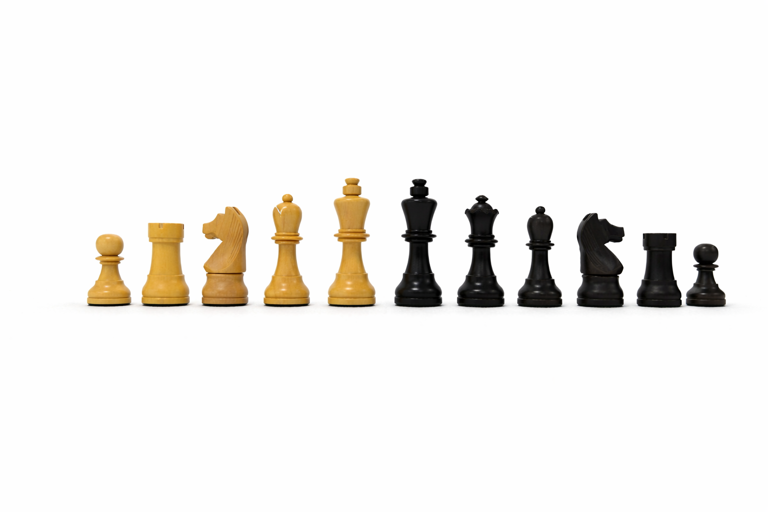 Helena Ahşap Satranç Figür 80 mm