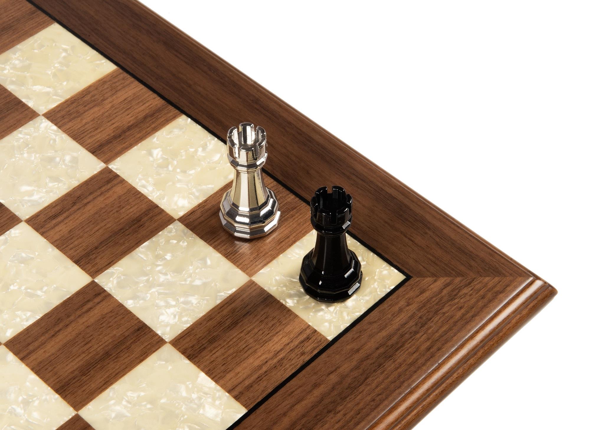 Helena Büyük Klasik Metal Satranç Figürü