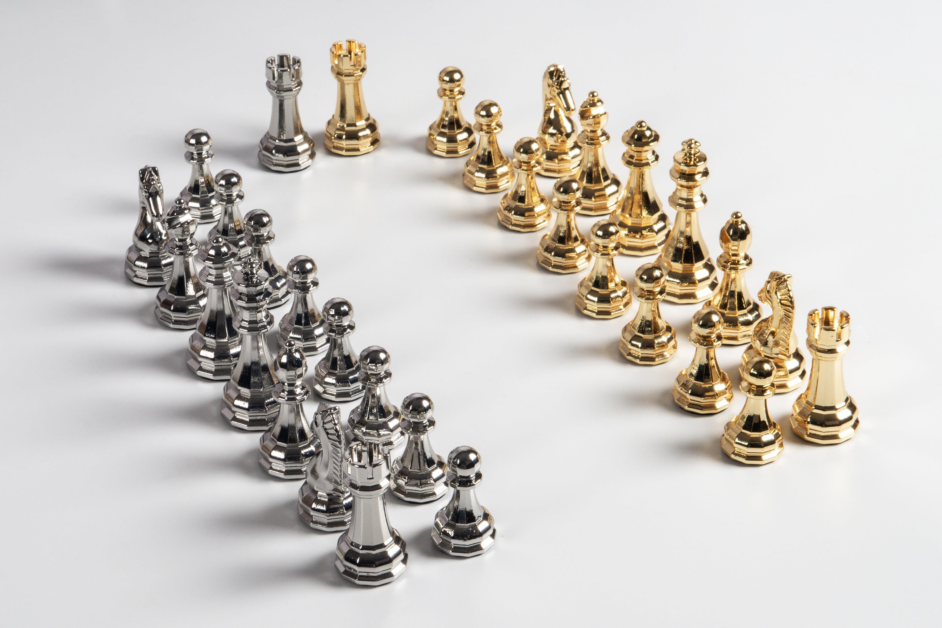 HLN Klasik Metal Satranç Figür