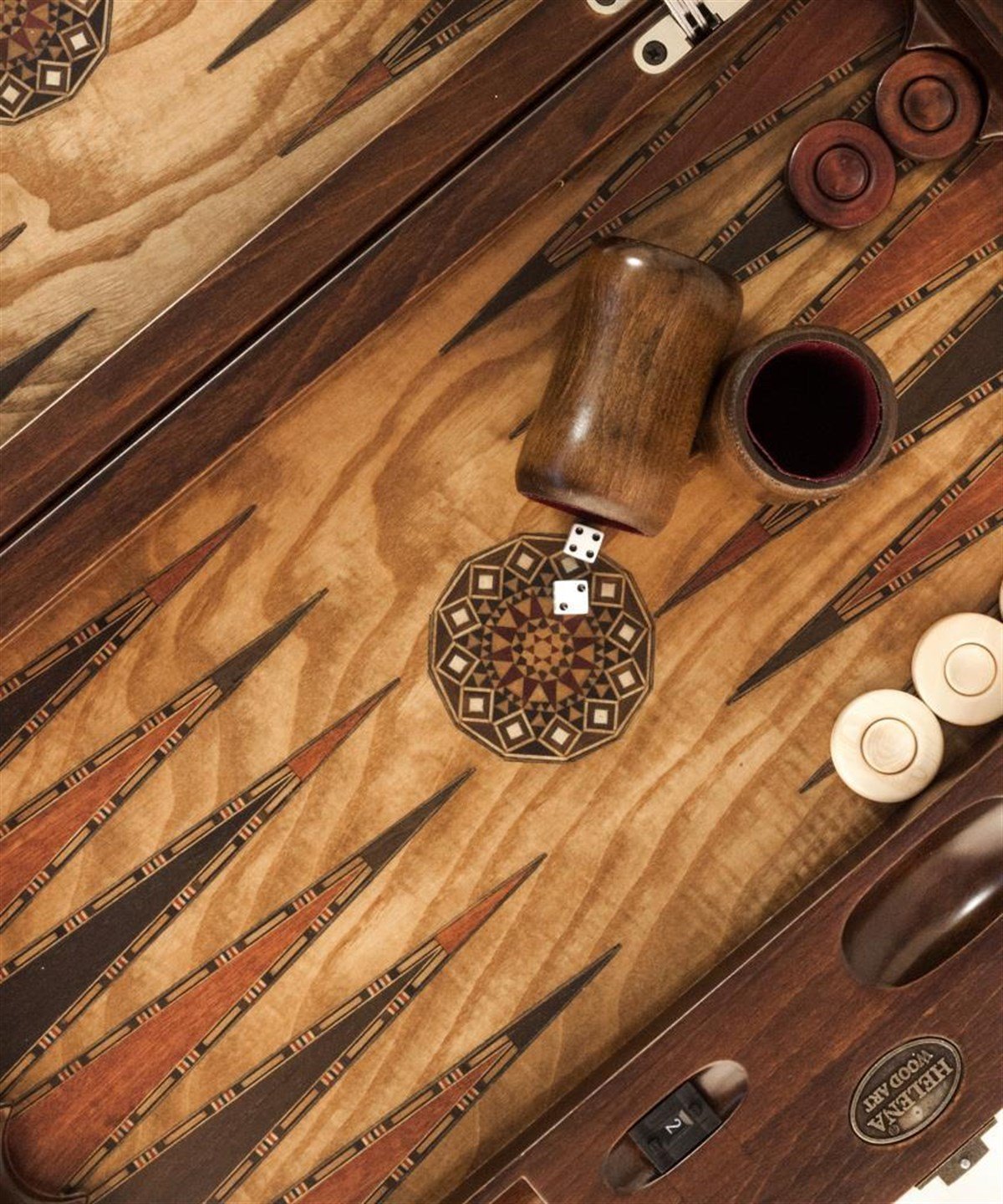 QUEEN  OYMALI TAVLA (51.5x32x7 cm) 