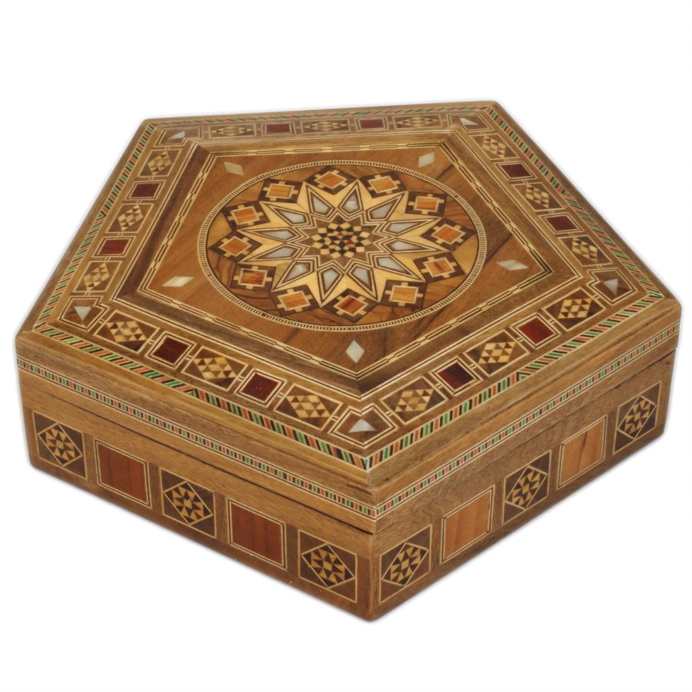 Pentagon Shaped Box (21X21X5.5 Cm)