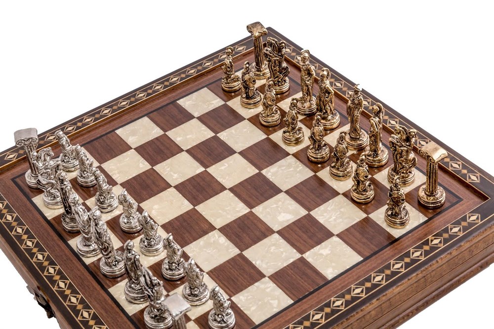 Hero Chess Set With Metal Figures - Medium | Walnut