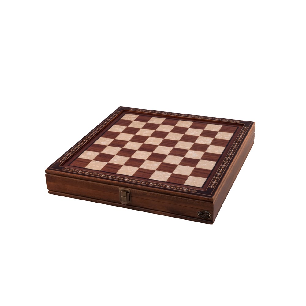 Hero Chess Set | Walnut