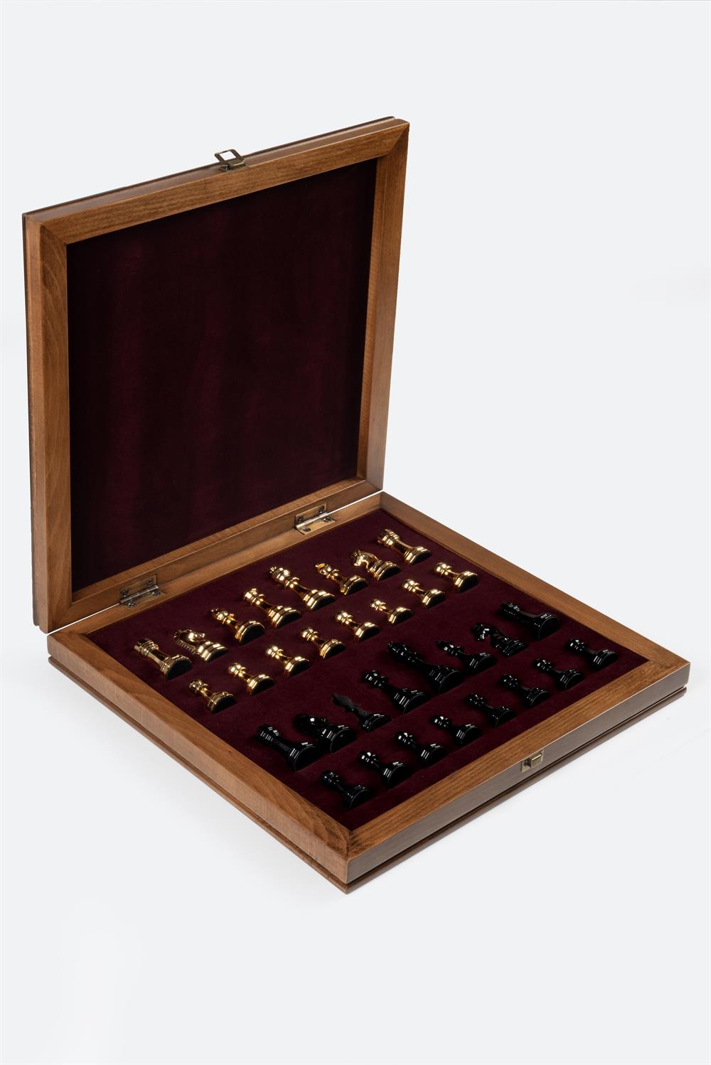 SELGE SATRANÇ CEVİZ BÜYÜK   40 CM