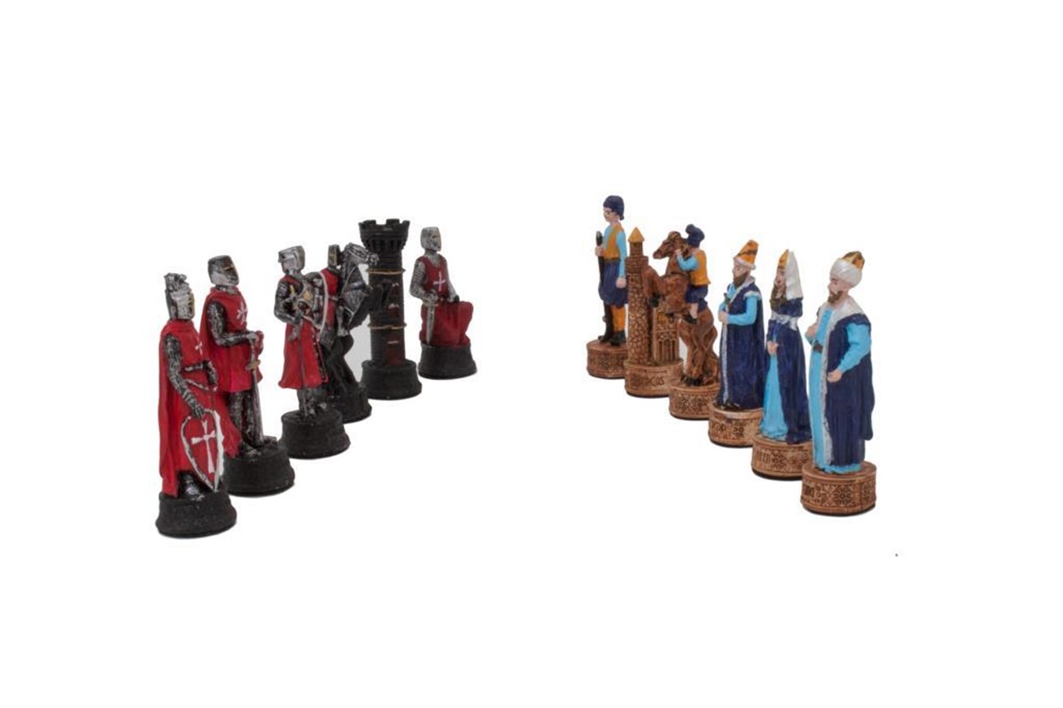 HAÇLI KIRMIZI .BOYAMA KÜÇÜK  SATRANÇ FİGÜRÜHelena Wood Art5615