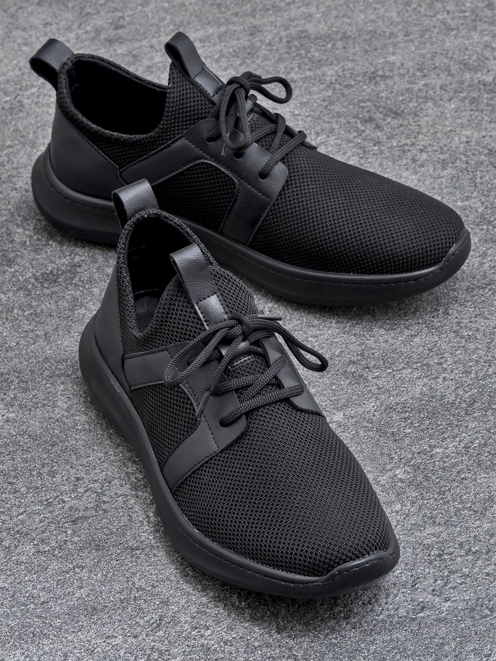 Siyah Erkek Tekstil Spor Ayakkabı