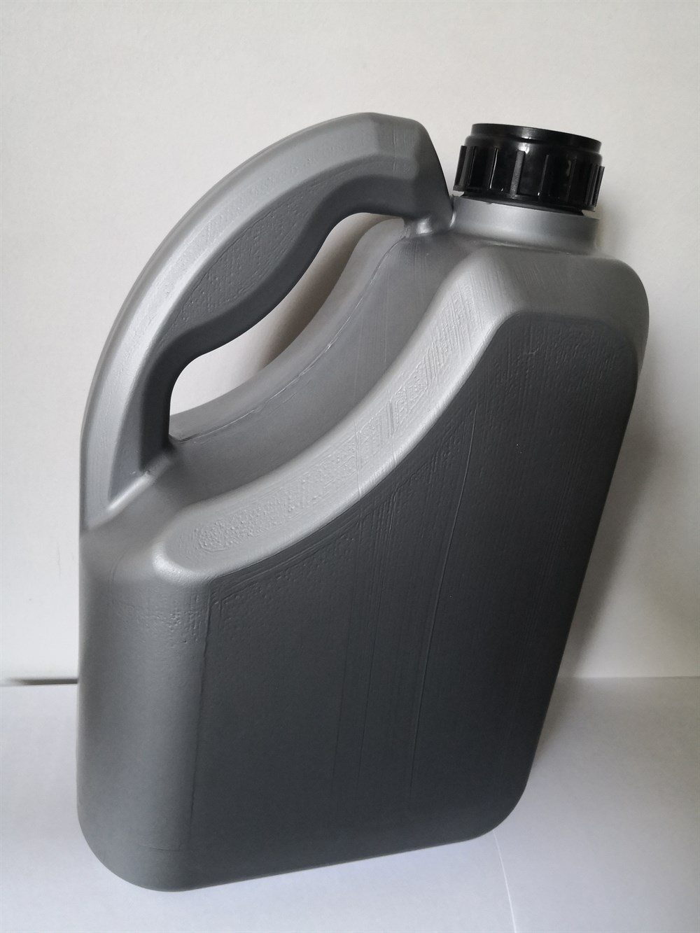 KAPALI PLASTİK BİDON 5 LT