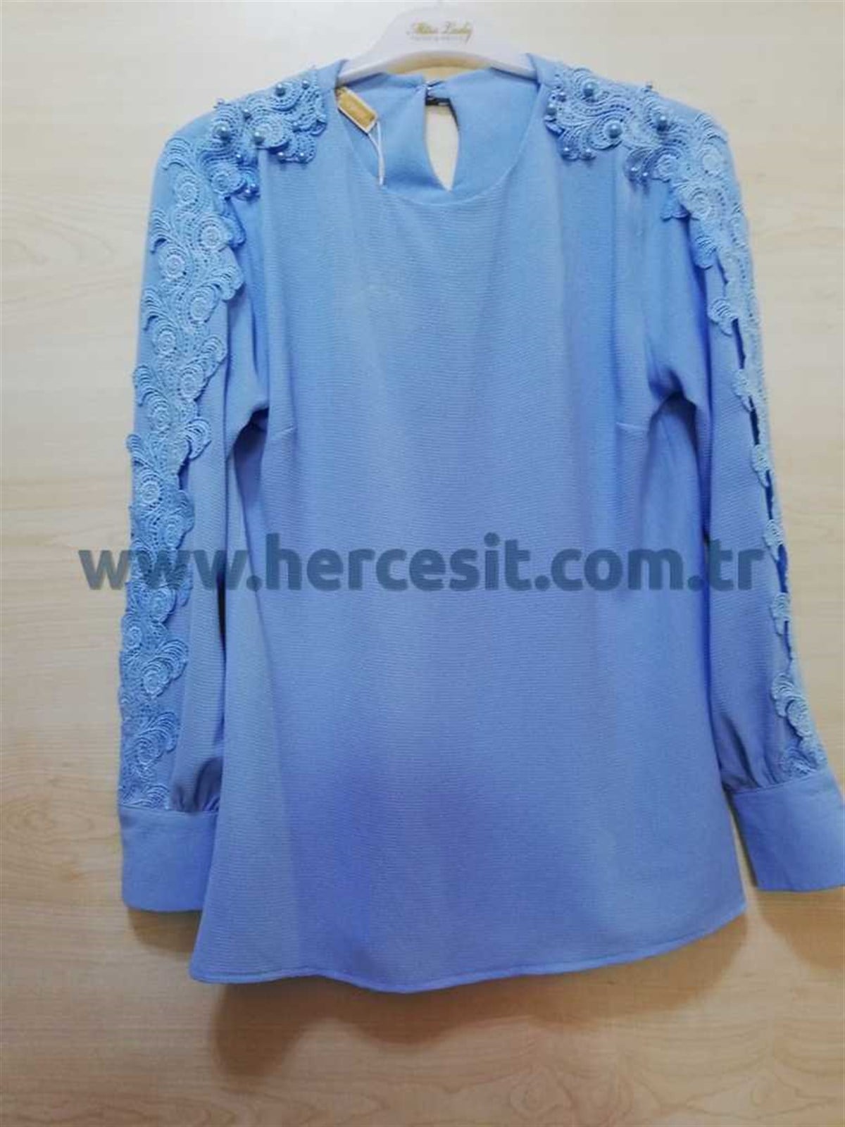 Esmira Krep Bluz