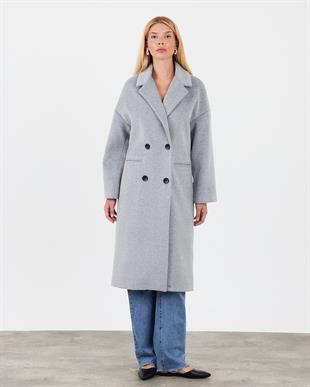 Kadın Gri Yakalı Kruvaze Oversize Yünlü Uzun Kaban