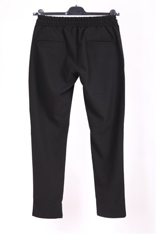 Kadın Siyah Beli Bağcıklı ve Lastikli Cepli  Spor Pantolon