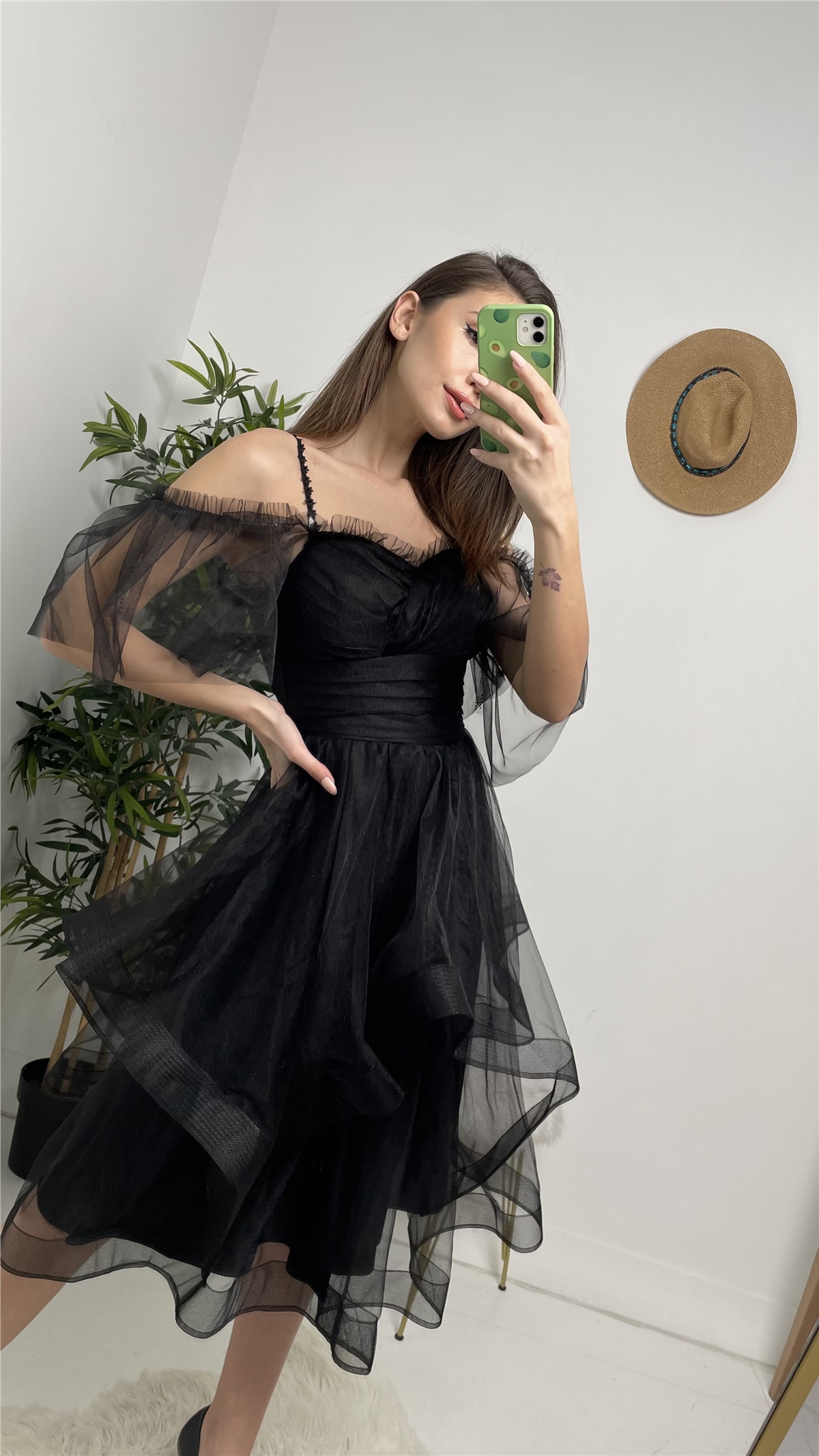 Siyah İp Askılı Eteği Kat Kat Tül Abiye Elbise - Moda Kapımda İle Kapınızda!