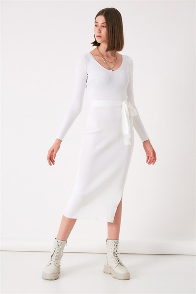 Robin V Yaka Yırtmaçlı Triko Elbise Beyaz