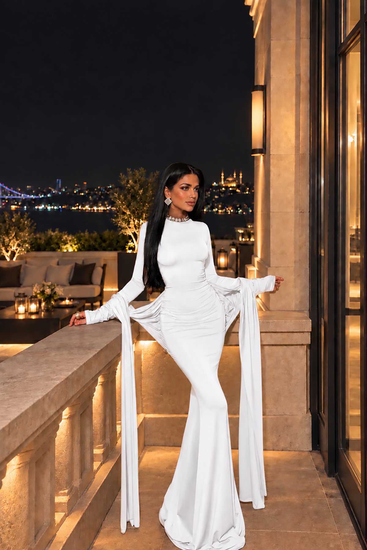 Ekru Uzun Kollu Boğazlı Bel Tasarımlı Maxi Boy Sandy Kumaş Elbise