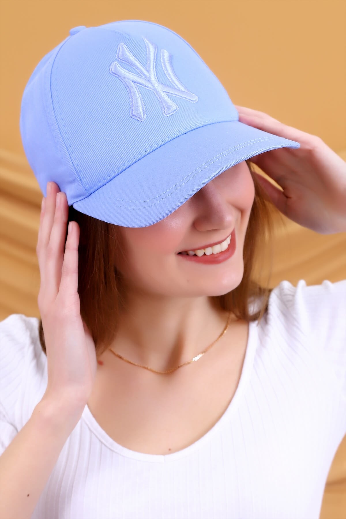 Mavi New York Baskı Kadın Şapka