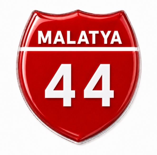 Redlinegrafik 44 Malatya  Plaka Kodlu 3D Kabartmalı Araç 1 Adet Sticker Etiket Kırmızı  Beyaz