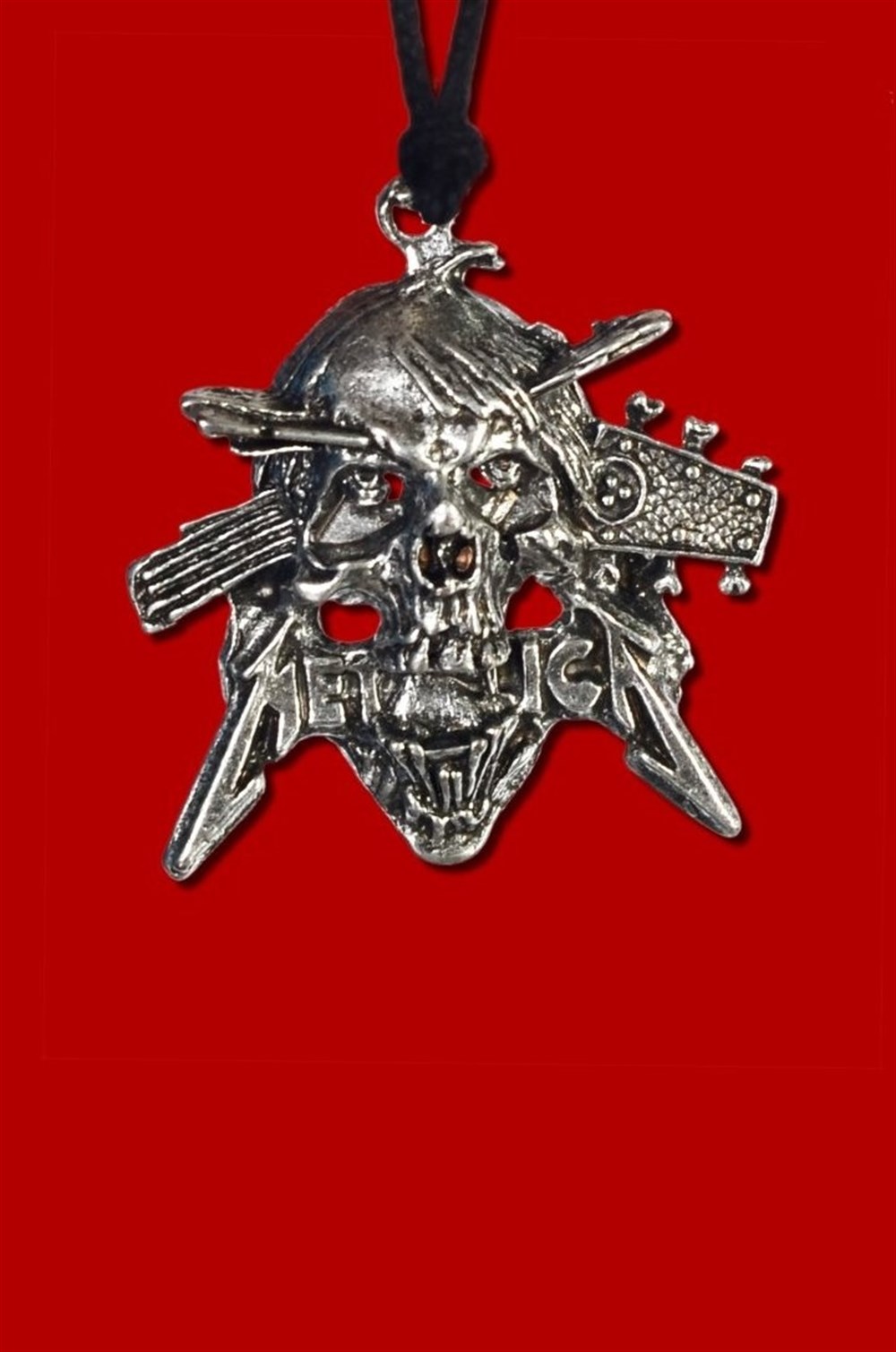 Metalica Kolye