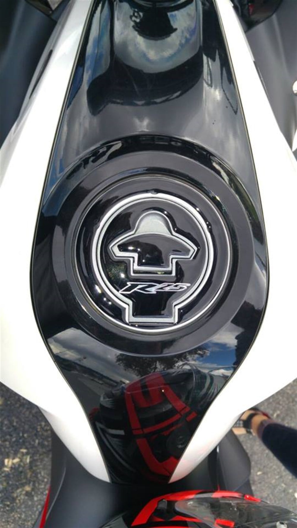 Yamaha R25 Black Edition Depo Kapağı Pad