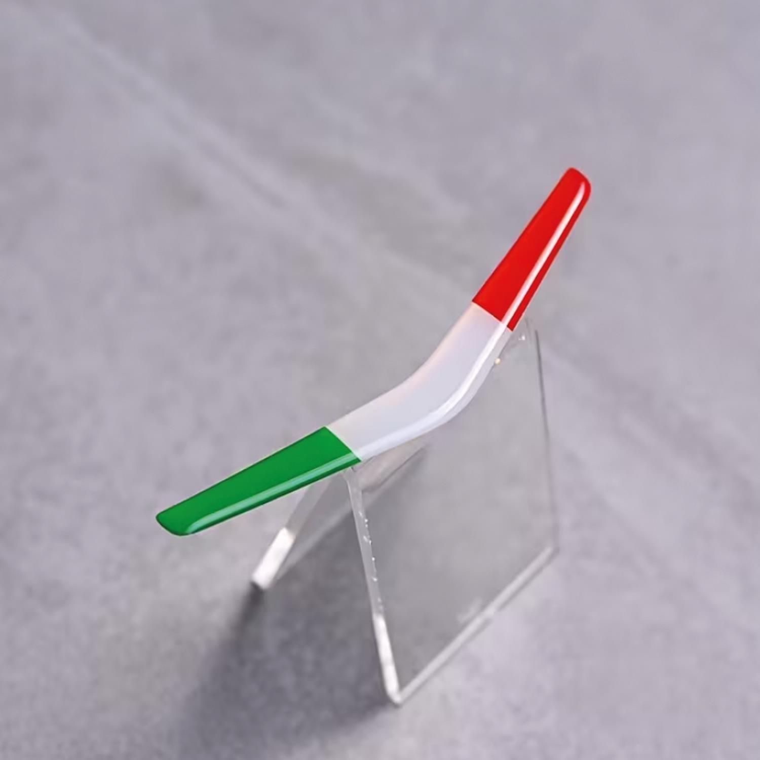 İtalya Bayrağı 3D Kabartmalı 1 Adet Sticker Arma Universal  