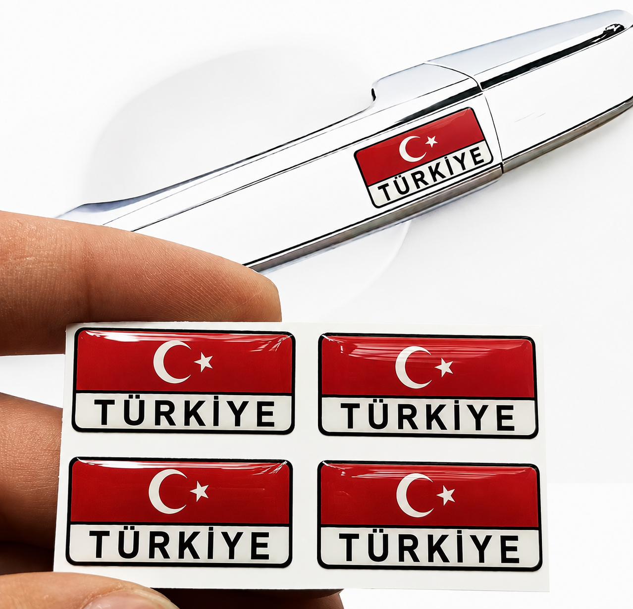 Türkiye Bayrağı Desenli Araç Sticker Seti 4 Adet – Kapı Kolu, Direksiyon, Orta Konsol ve Çeşitli Araç Yüzeyleri İçin 3d Sticker Etiket