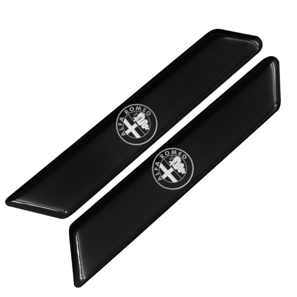 Alfa Romeo Arma Sticker Yapıştırma 2 Adet