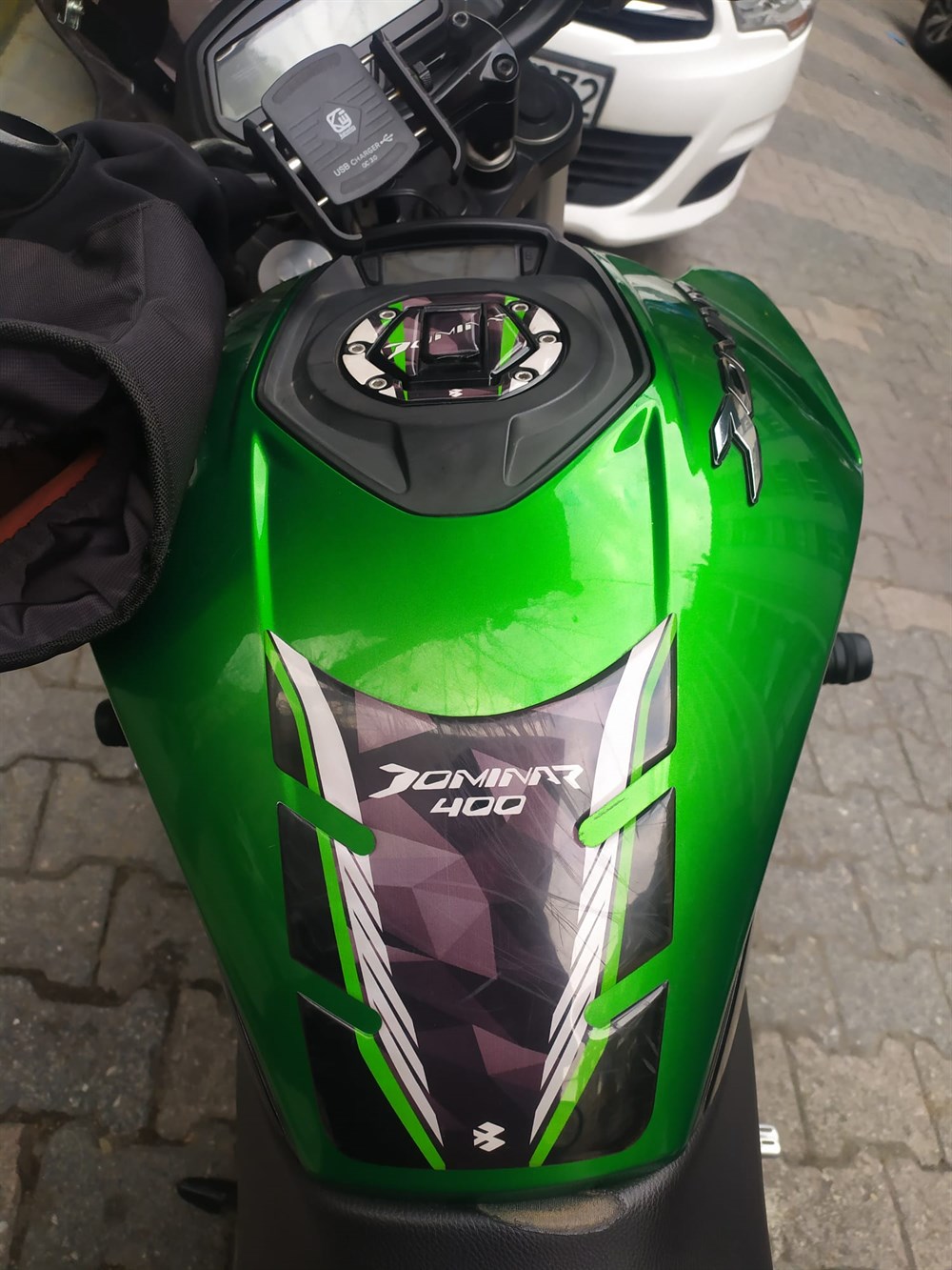 Bajaj Dominar Tank Pad Set Yeşil-Siyah
