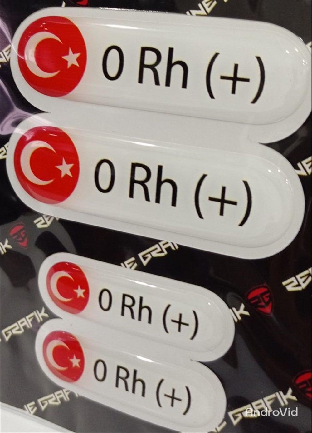 Damla Kan Grubu Sticker Beyaz 4 ADET Hediyeli 0 RH Pozitif
