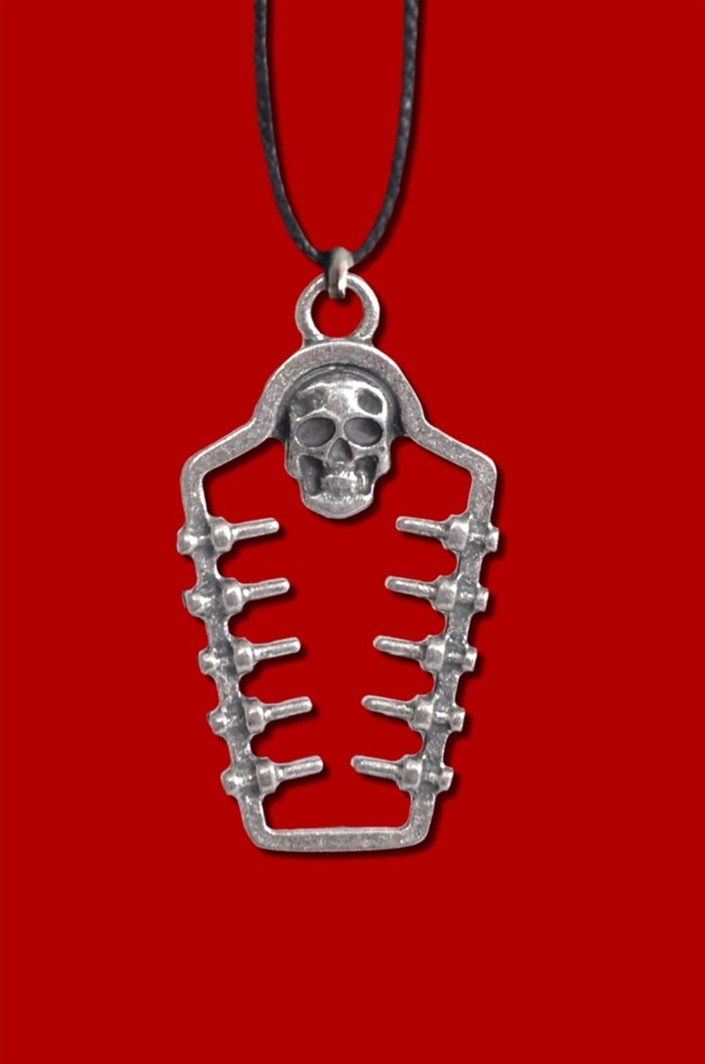 Kuru Kafa Tabutlu Kolye