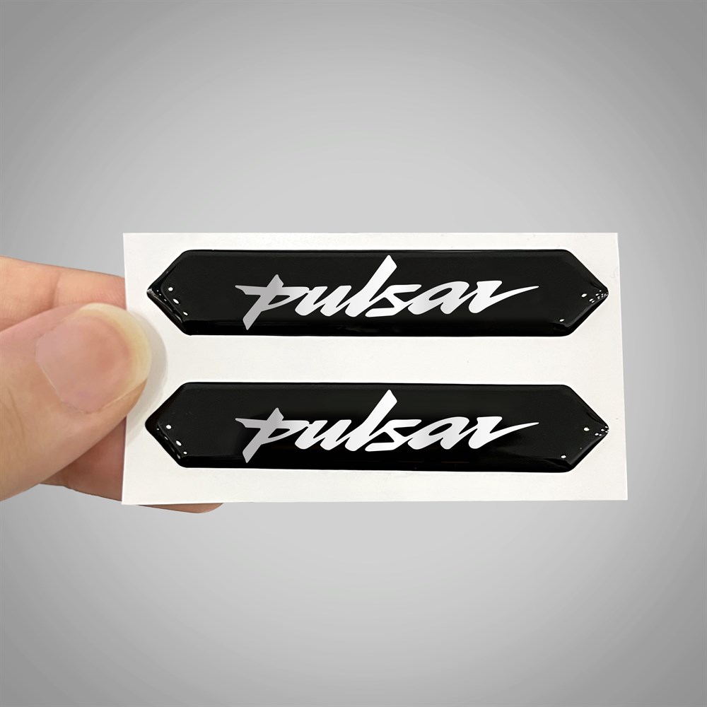 Pulsar Gümüş 3D Arma Sticker Yapıştırma 2 Adet