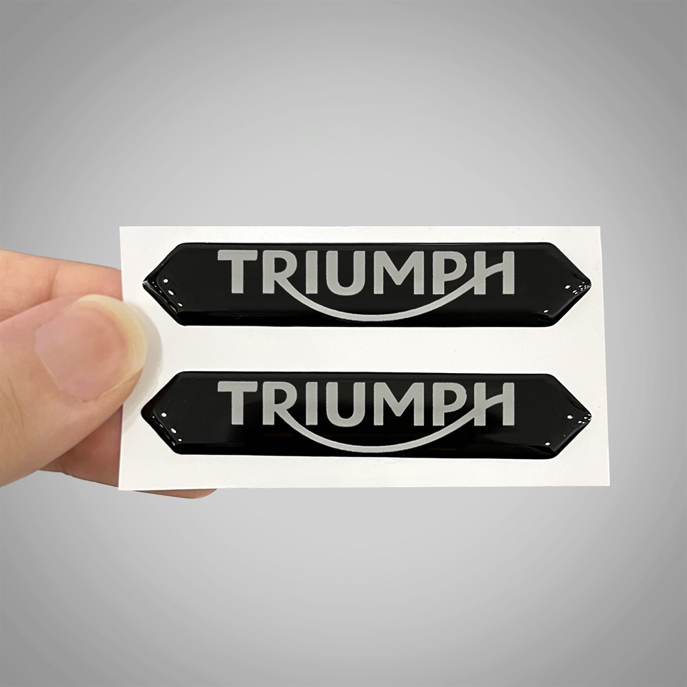 Triumph 3D Gümüş Arma Sticker Yapıştırma 2 Adet